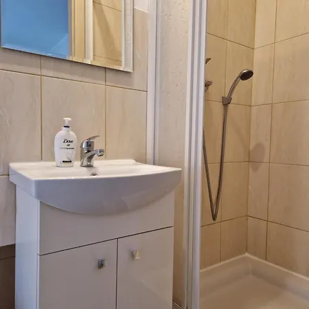 Kamienica Przy Jeziorku Magistrackim *